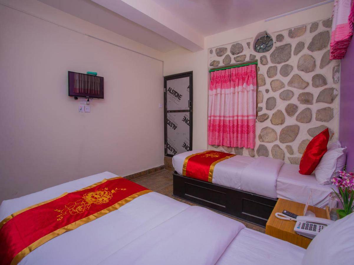 Hotel Fewa Corner & Restro Ποκάρα Εξωτερικό φωτογραφία